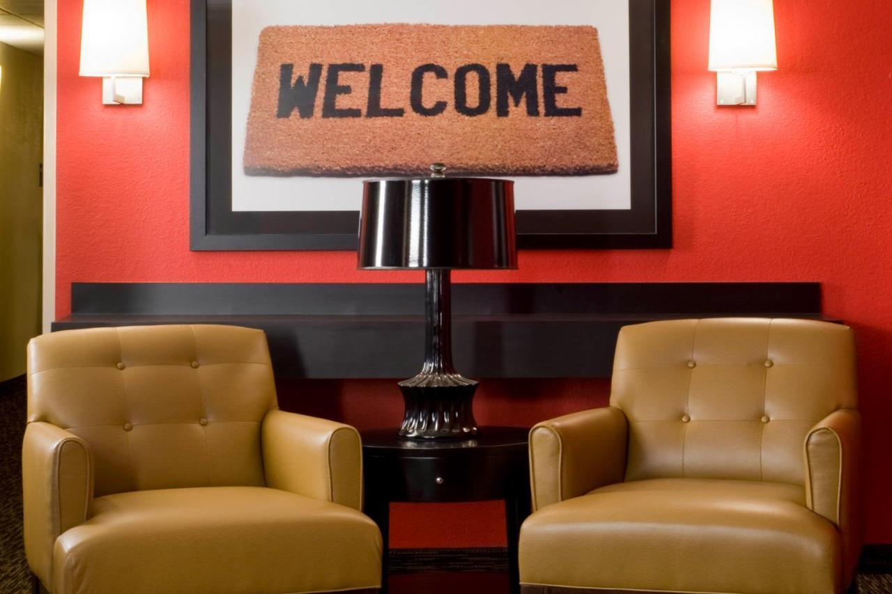 Extended Stay America Suites - Chicago - Elgin - West Dundee Екстериор снимка