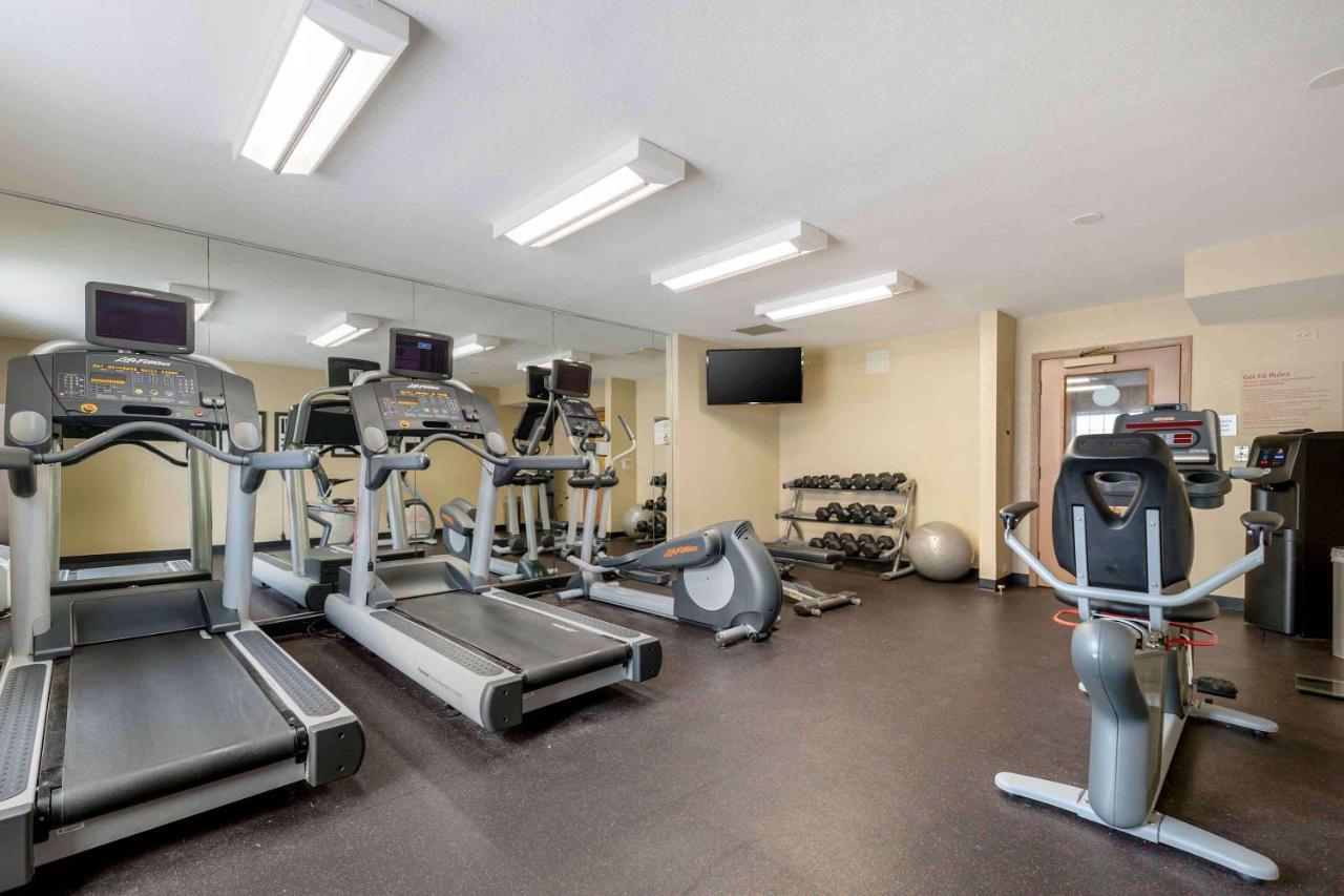 Extended Stay America Suites - Chicago - Elgin - West Dundee Екстериор снимка