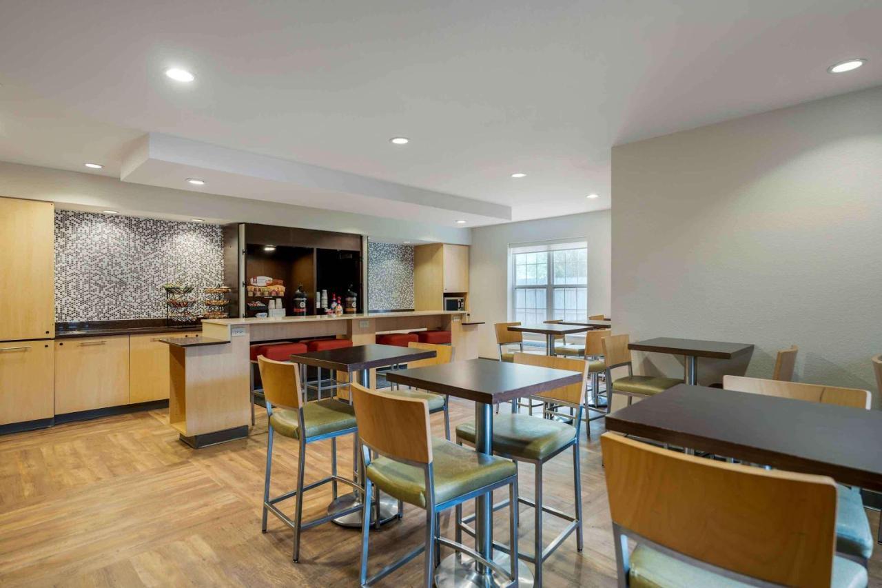 Extended Stay America Suites - Chicago - Elgin - West Dundee Екстериор снимка