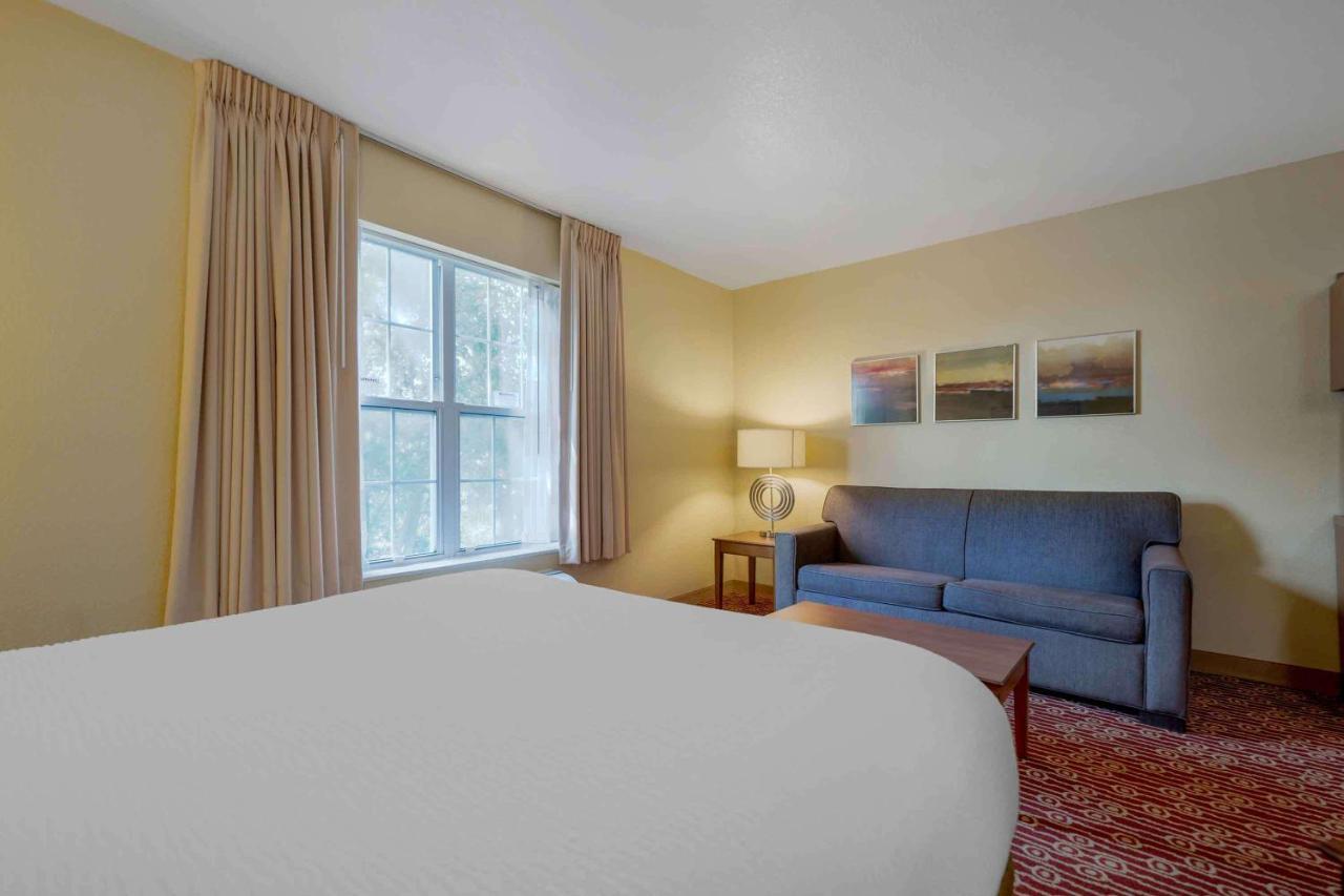 Extended Stay America Suites - Chicago - Elgin - West Dundee Екстериор снимка